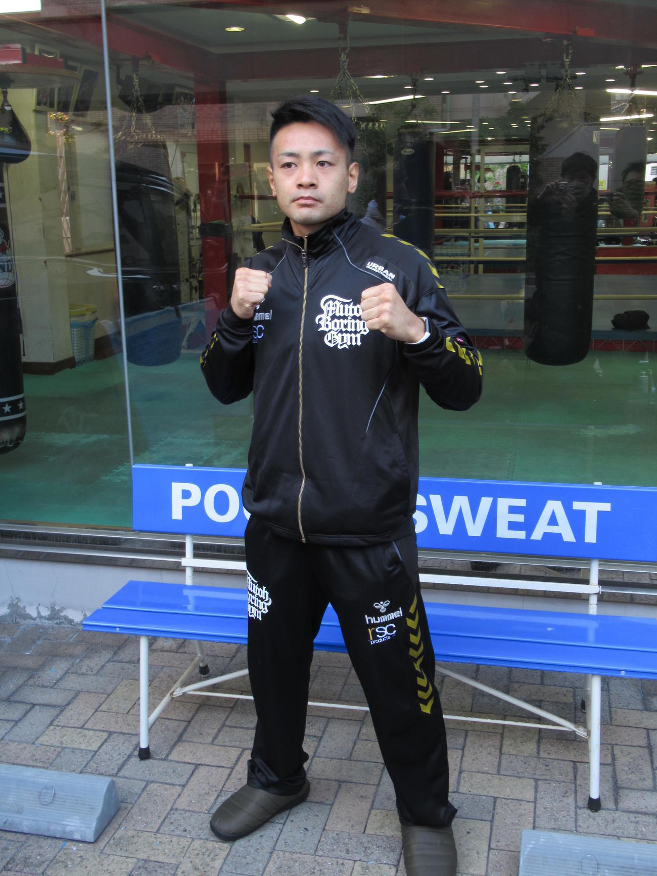 大みそかへ気合のWBOアジアパシフィック・バンタム級王者ストロング小林（撮影・実藤健一）