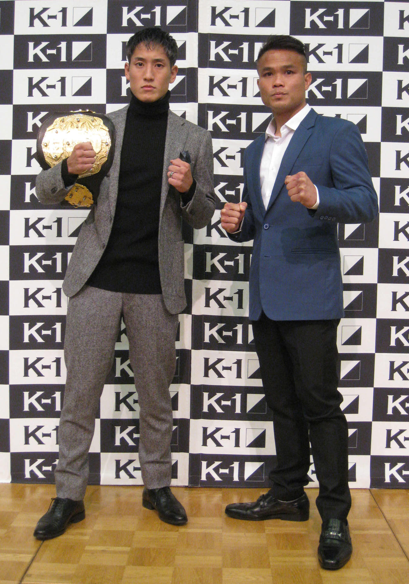 計量と会見後に必勝を誓う林健太（左）とゴンナパー（撮影・吉池彰）