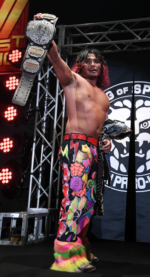 高橋ヒロム 俺は元気だ ｓｈｏを力勝負で破る プロレス写真ニュース 日刊スポーツ