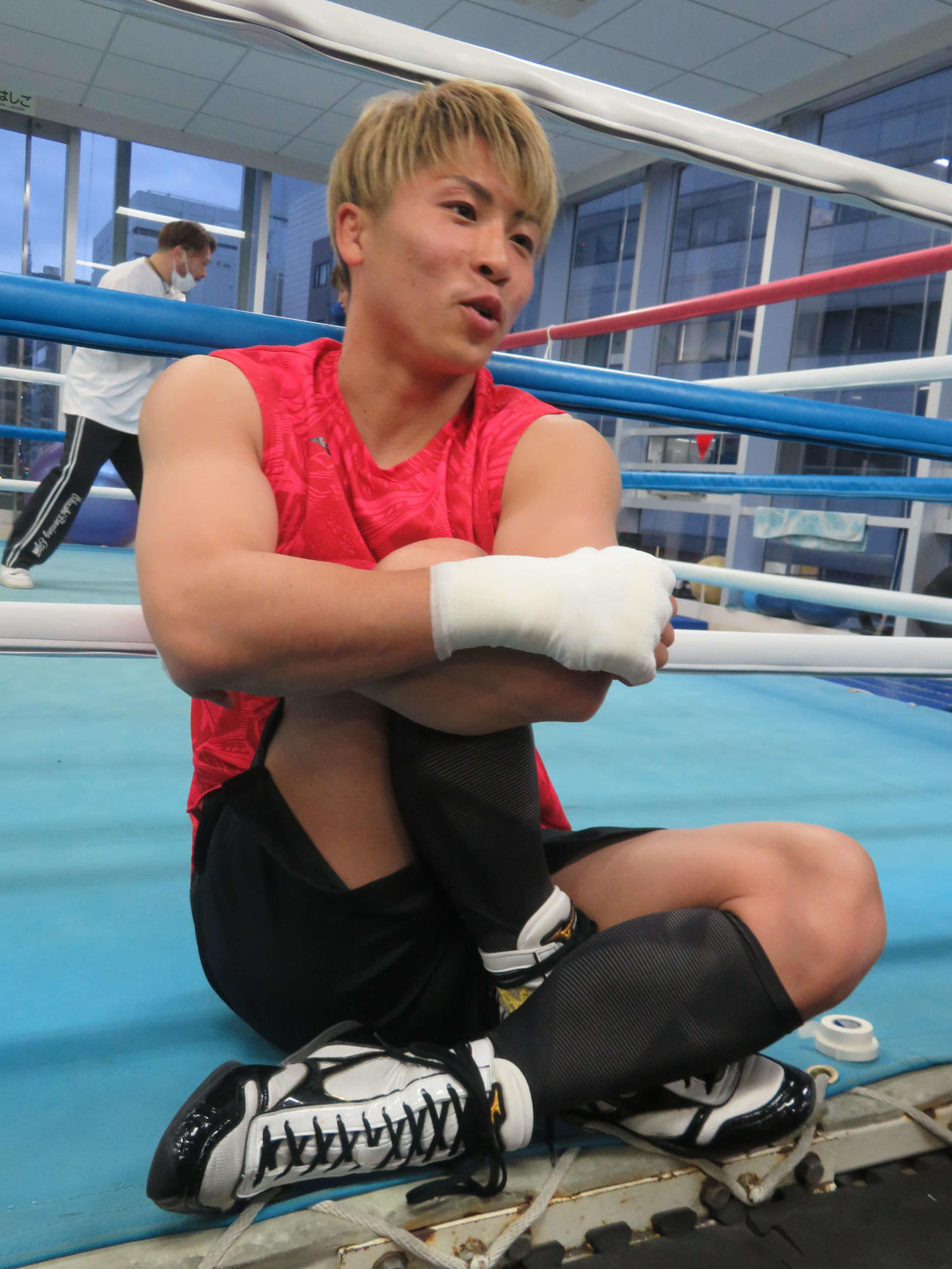 世界王座を初奪取した4月6日に合わせ、取材に応じたWBAスーパー・IBF世界バンタム級王者井上尚弥
