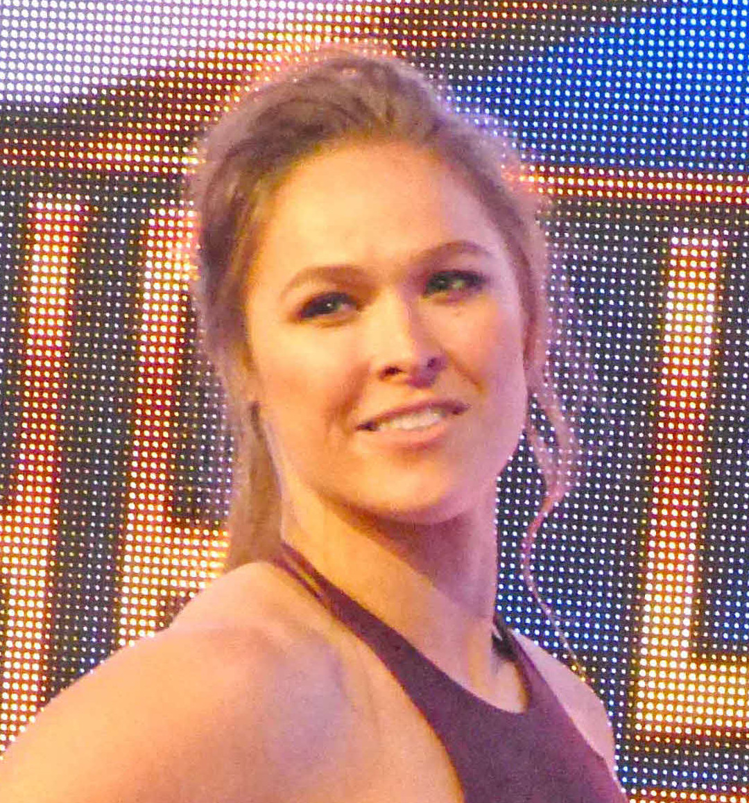 妊娠を発表した元UFC女子バンタム級王者でWWEの元ロウ女子王者ロンダ・ラウジー