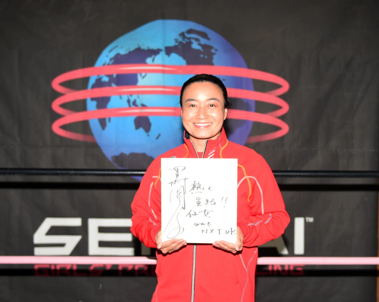 仙女とWWEのNXT UKで存在感を見せる里村