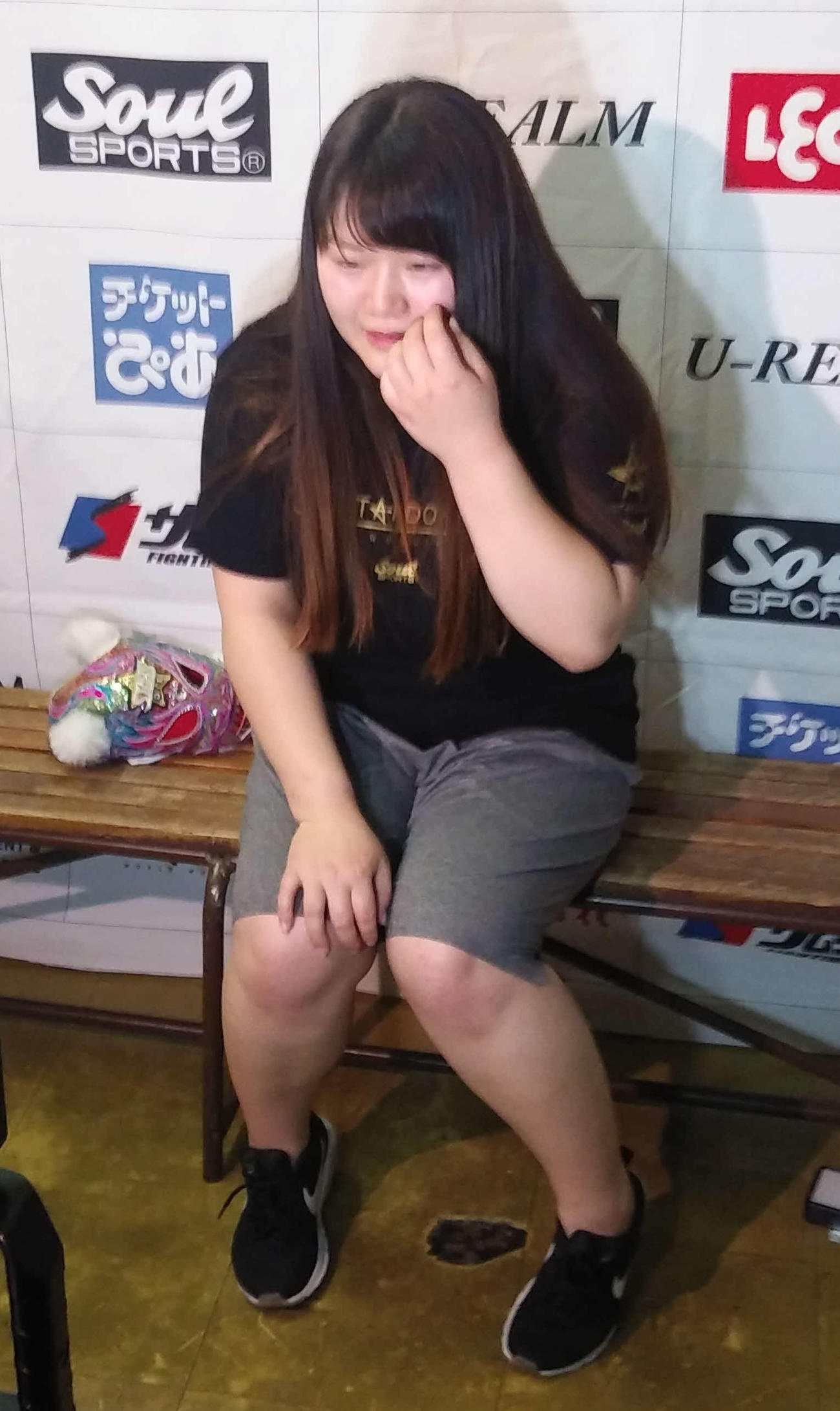 スターダム後楽園大会　6年ぶりに復帰し、岩谷率いるSTARSに加入することが決まったコグマ（撮影・松熊洋介）