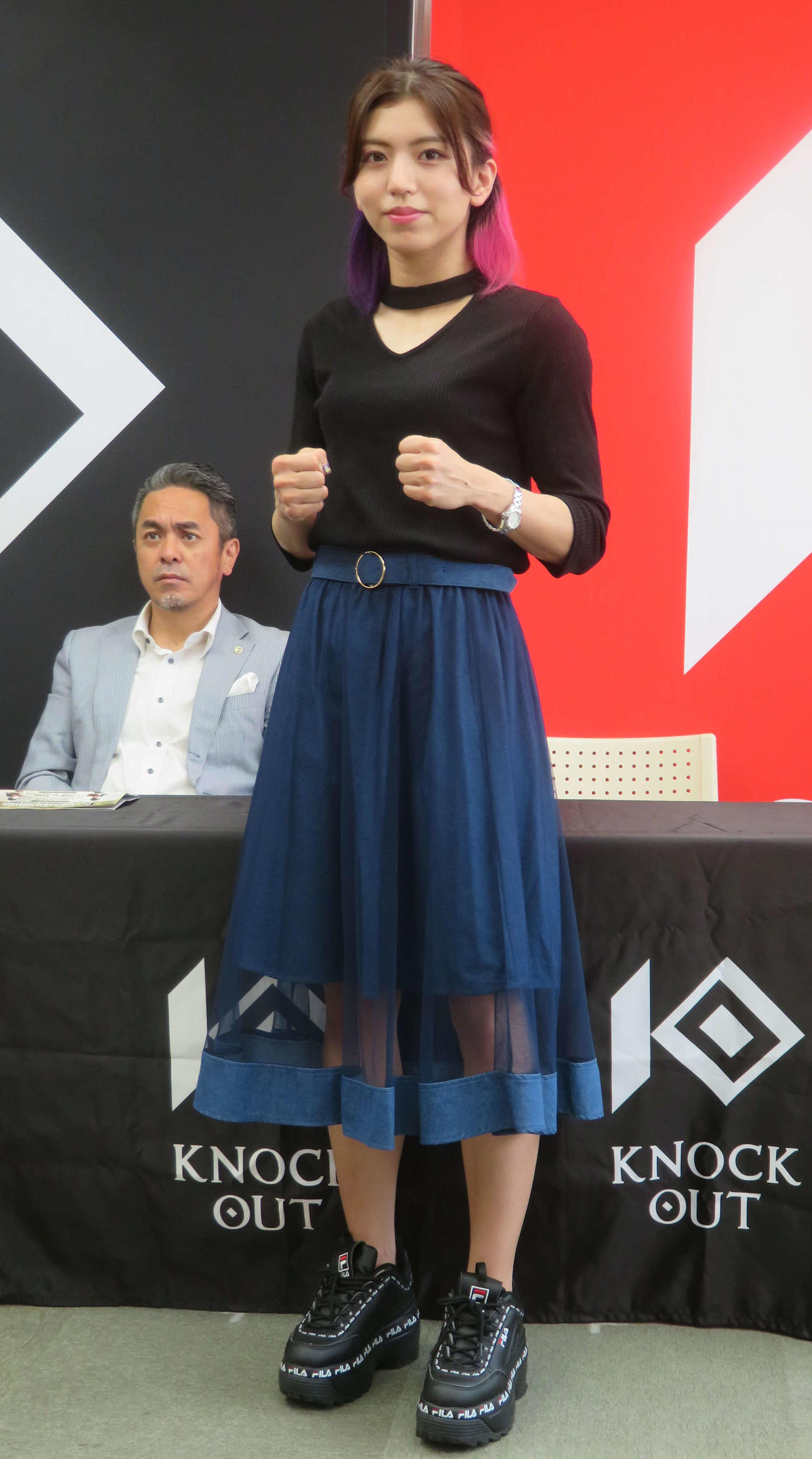 プロ10勝目を挙げ、一夜明け会見に臨んだぱんちゃん璃奈