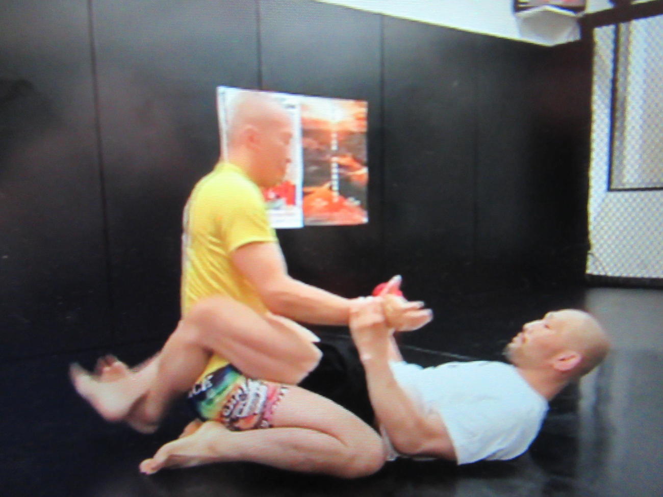 オンラインで練習を公開したライジン29に出場する今成（下）（C）RIZIN