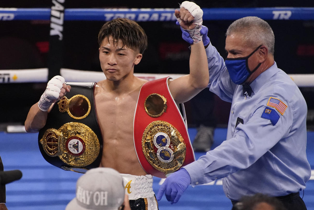 3回TKOで防衛に成功した井上尚弥（AP）