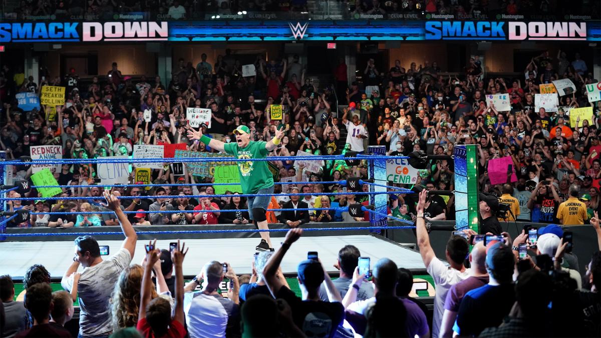 集まった観客から大きな歓声を浴びたジョン・シナ（C）2021 WWE, Inc. All Rights Reserved.