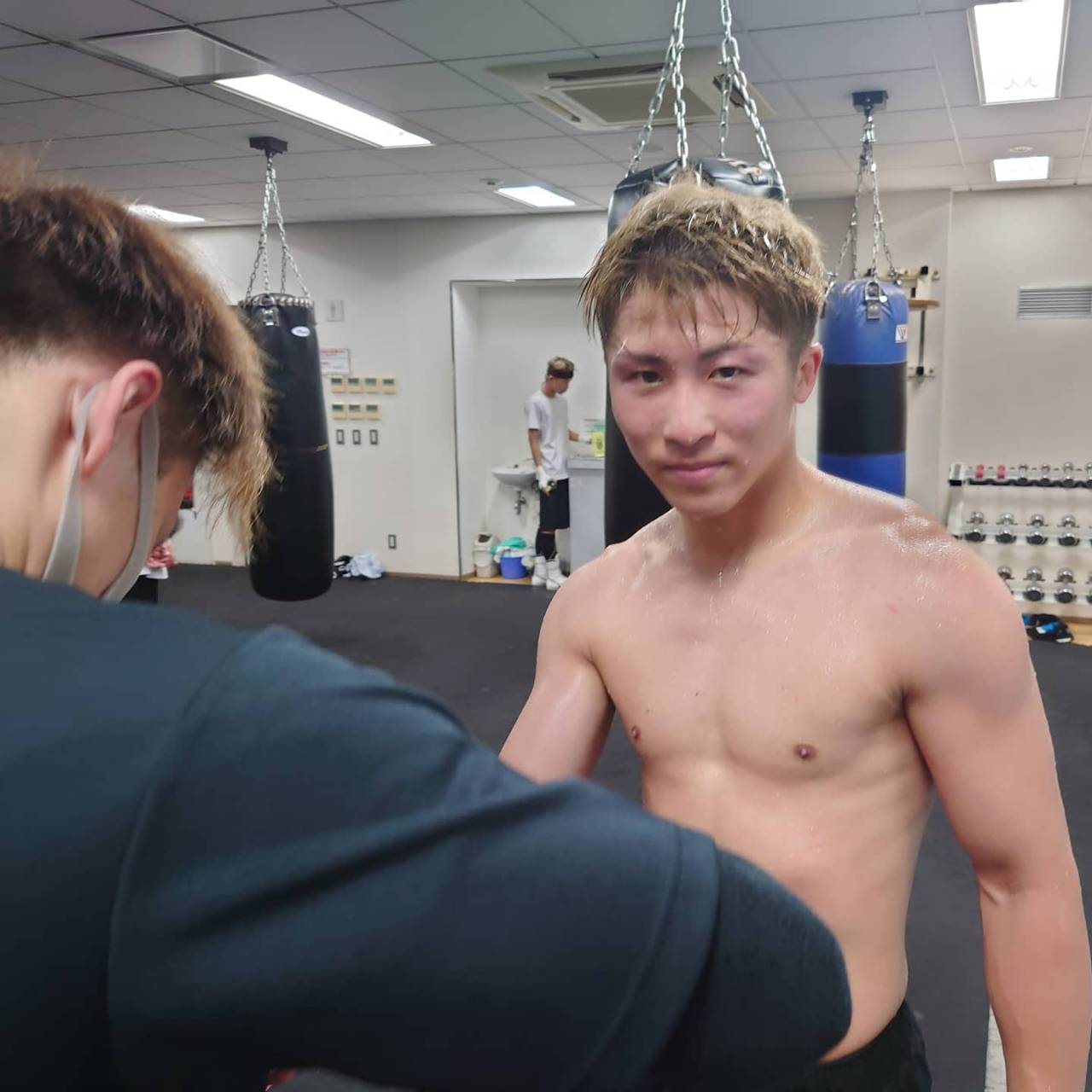 スパーリングを再開した井上尚弥（大橋ジム提供）