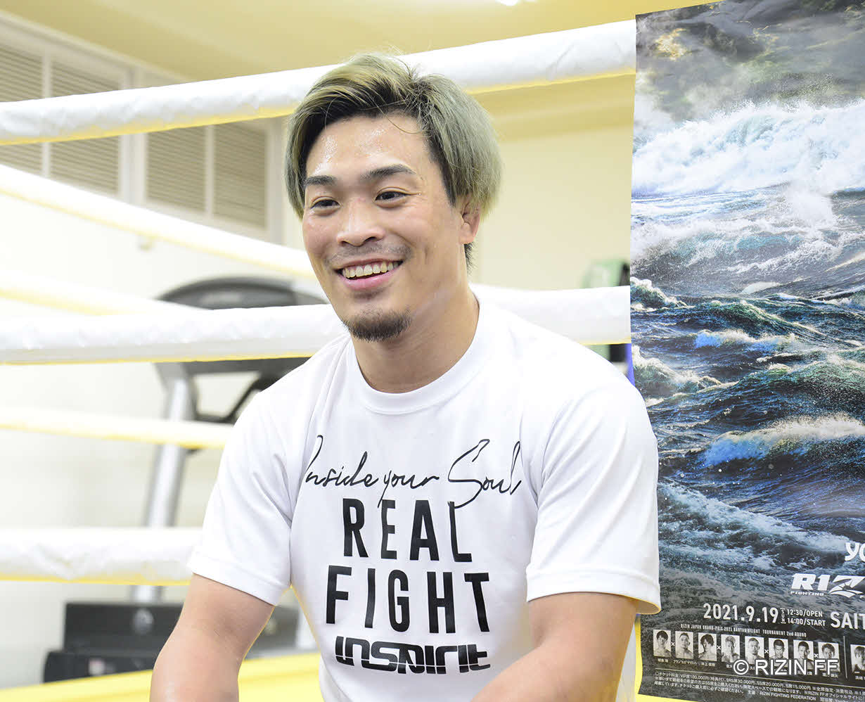 RIZIN30大会に向けた公開練習後、取材に応じる太田忍（RIZIN FF提供）