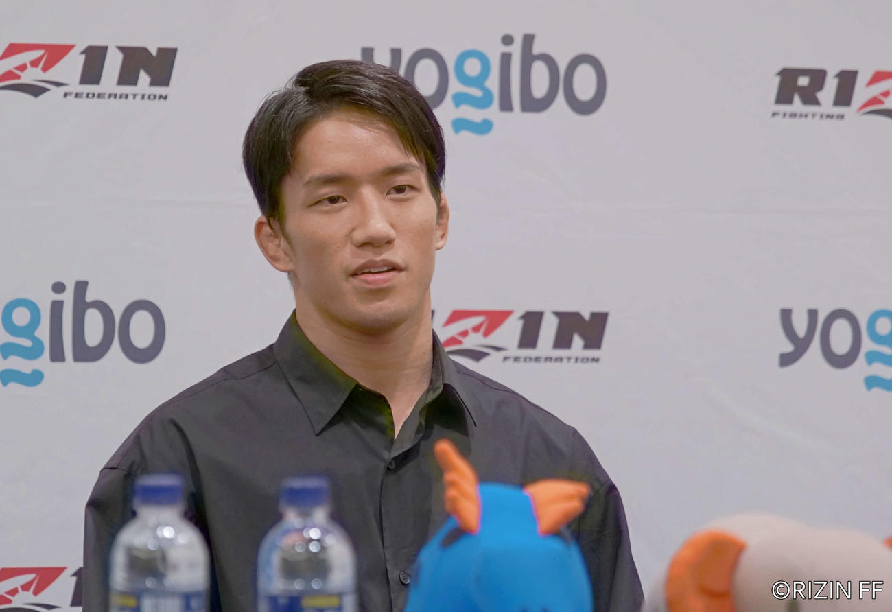 RIZIN30大会の前々日取材に応じた朝倉海（RIZIN FF提供）