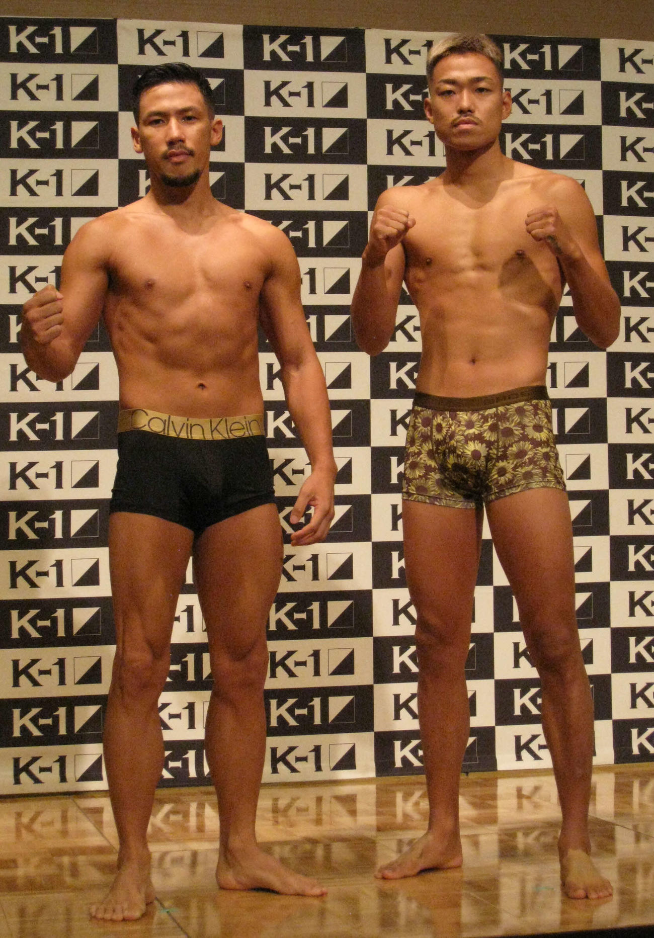 K－1スーパー・フェザー級で注目の卜部弘嵩（左）と芦澤竜誠（撮影・吉池彰）