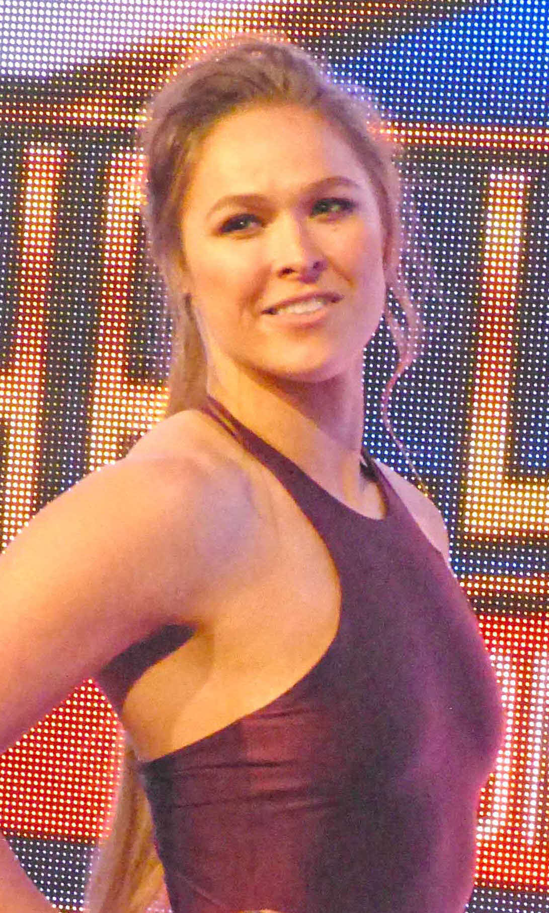 元UFC女子バンタム級王者、元WWEロウ女子王者ロンダ・ラウジー