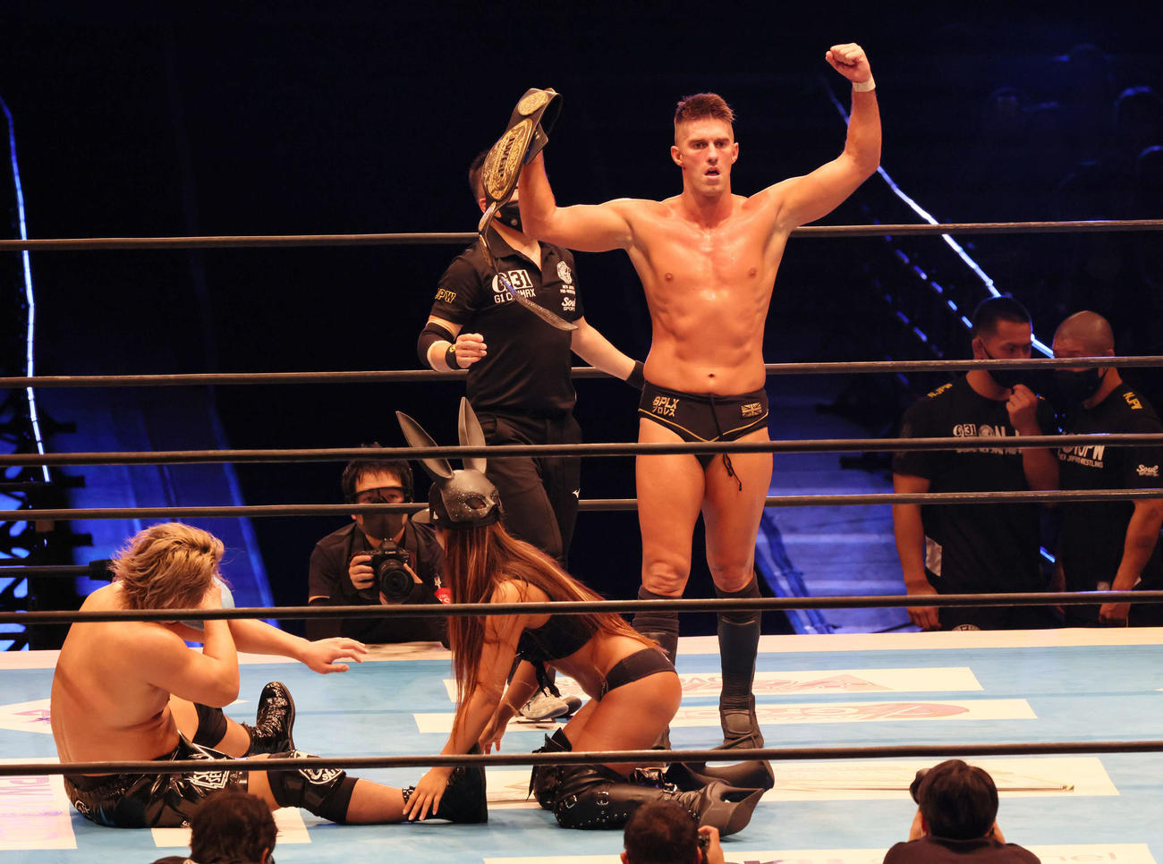 新日本プロレス「G1 CLIMAX31」第4試合　Aブロック公式戦　高橋裕二郎対ザック・セイバーJr．（右）（撮影・加藤孝規）