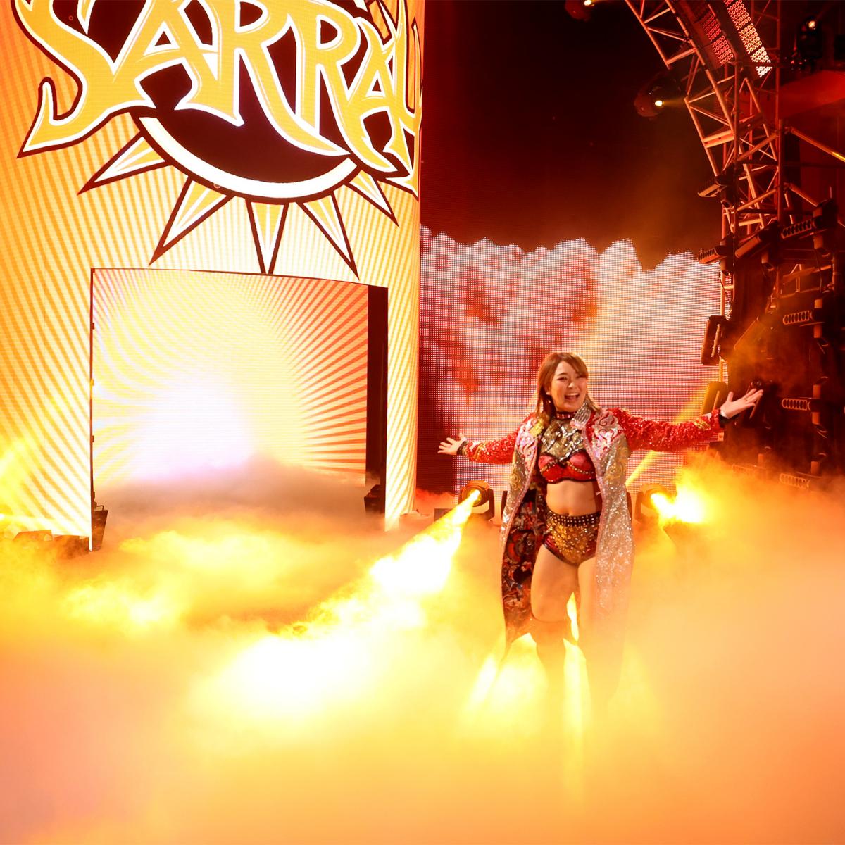 派手な入場で205Live大会に初登場したサレイ（C）2021 WWE, Inc. All Rights Reserved.