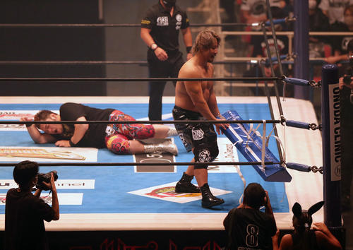 第4試合30分1本勝負「G1CLIMAX31」Aブロック公式戦　矢野通対高橋裕二郎（撮影・上山淳一）