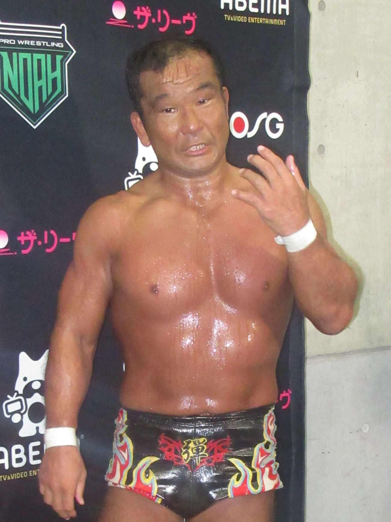 試合に勝利しベルト挑戦へ意気込みを語る田中（撮影・勝部晃多）