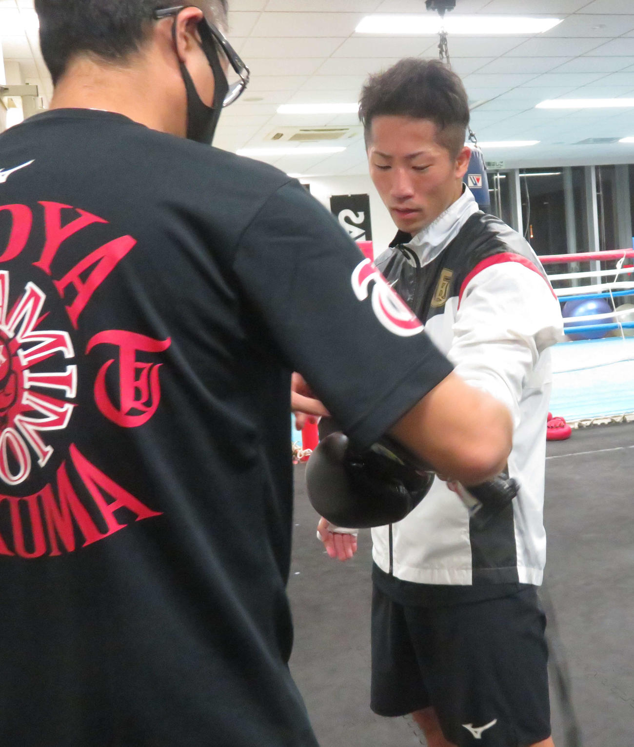 11日のWBOアジア・パシフィック・スーパーバンタム級王座決定戦に備え、最終調整する元WBC世界バンタム級暫定王者井上拓真