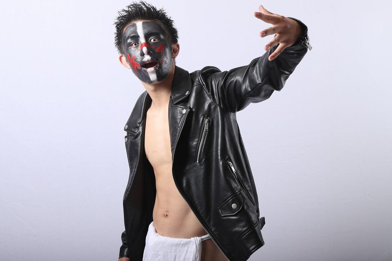 5月の日本バンタム級最強決定トーナメント準優勝の壬生狼一輝の代弁者として登場した壬生狼の腹違いの兄グレート・ミブ(C)K－1