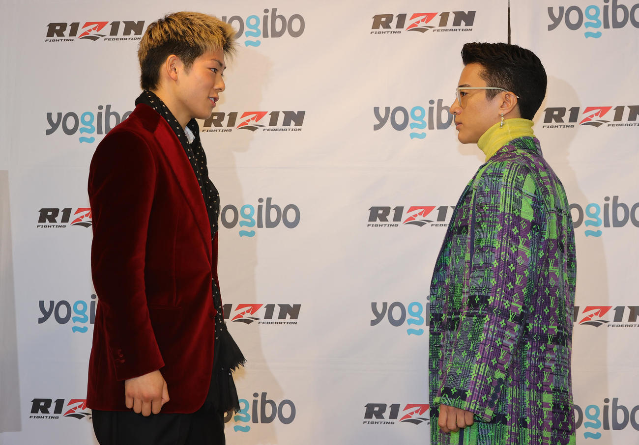 RIZIN．33の対戦カード発表会見を行った三浦孝太（左）とYUSHI（撮影・野上伸悟）