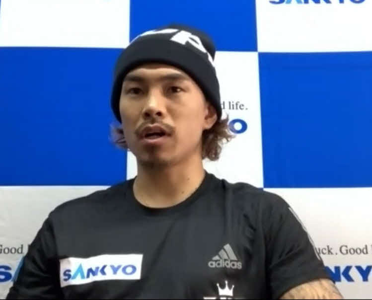 オンラインで大みそかに向けた会見に臨んだWBO世界スーパーフライ級王者井岡一翔