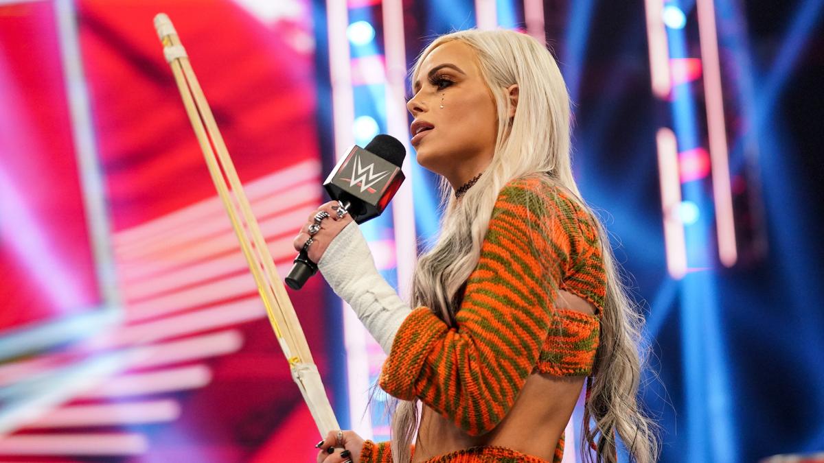 リング上に立ち、ロウ女子王者リンチを大胆に挑発した挑戦者モーガン（Ｃ）2021 WWE, Inc. All Rights Reserved.
