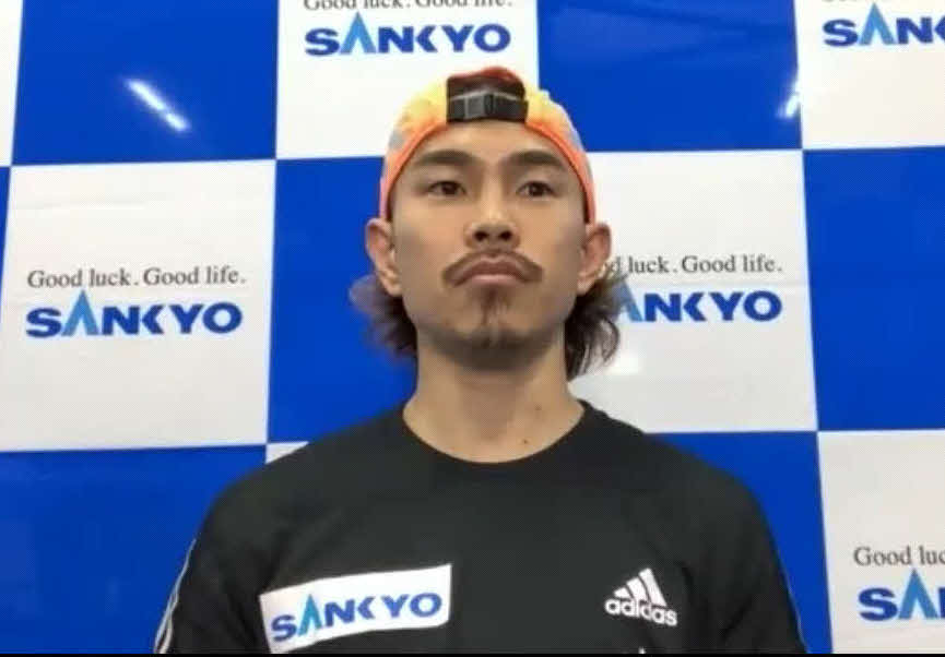 10度目の大みそか決戦に向け、オンラインで練習公開したWBO世界スーパーフライ級王者井岡一翔
