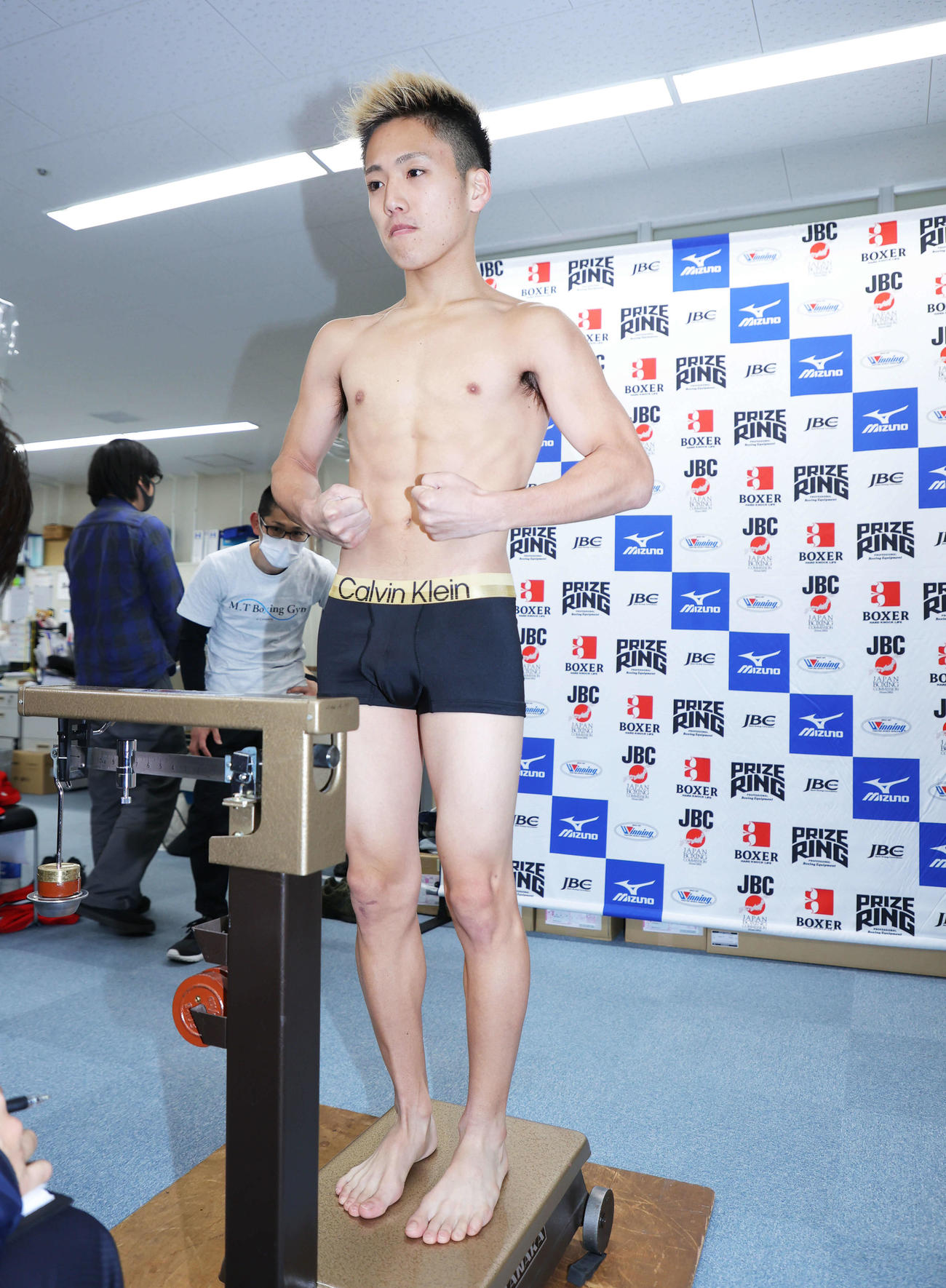 前日計量をパスした森且貴（撮影・河田真司）