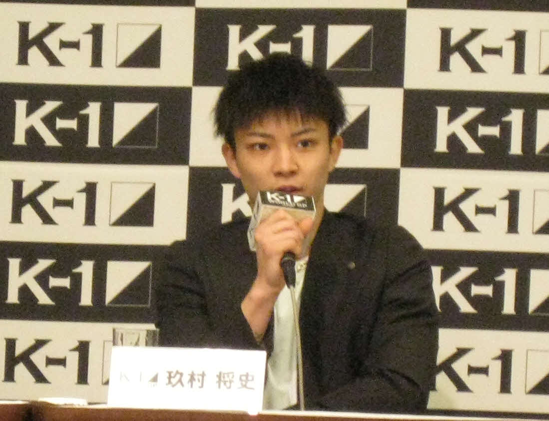 会見でトーナメント優勝を確約する玖村将史（撮影・吉池彰）
