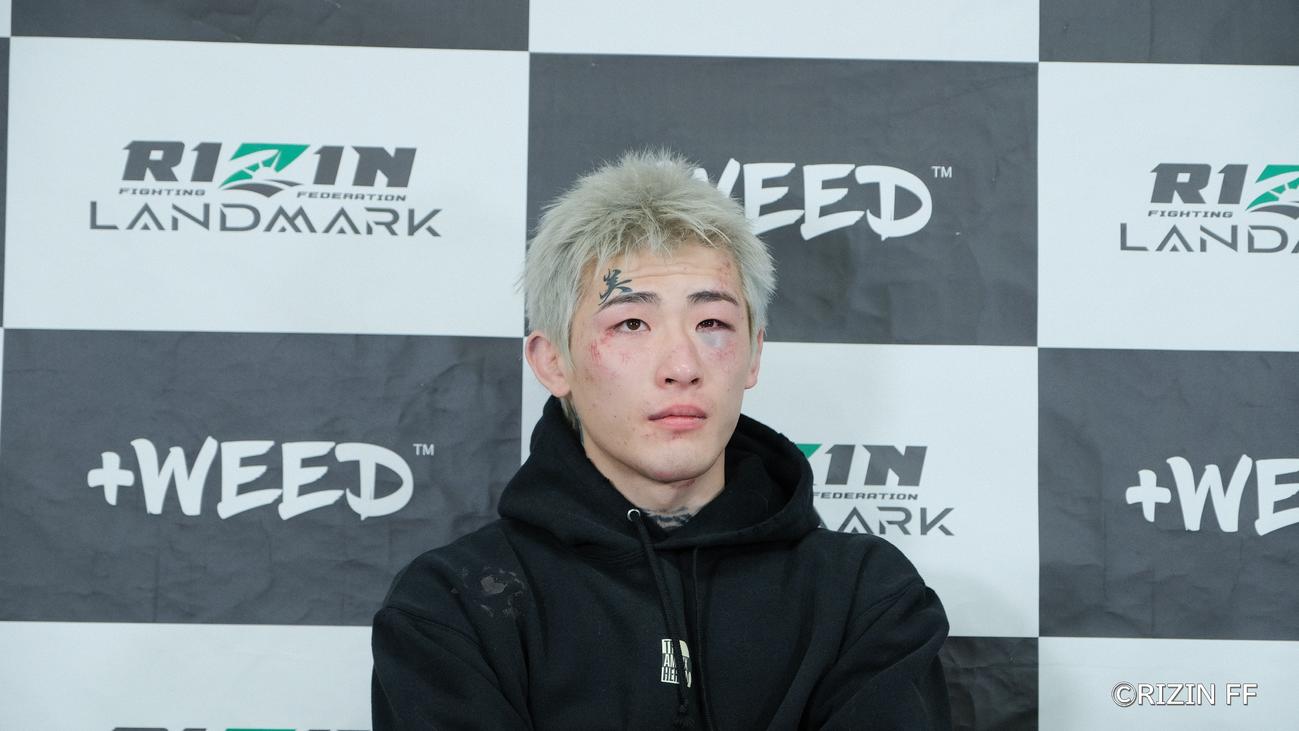 試合後、会見する平本蓮（C）RIZIN FF