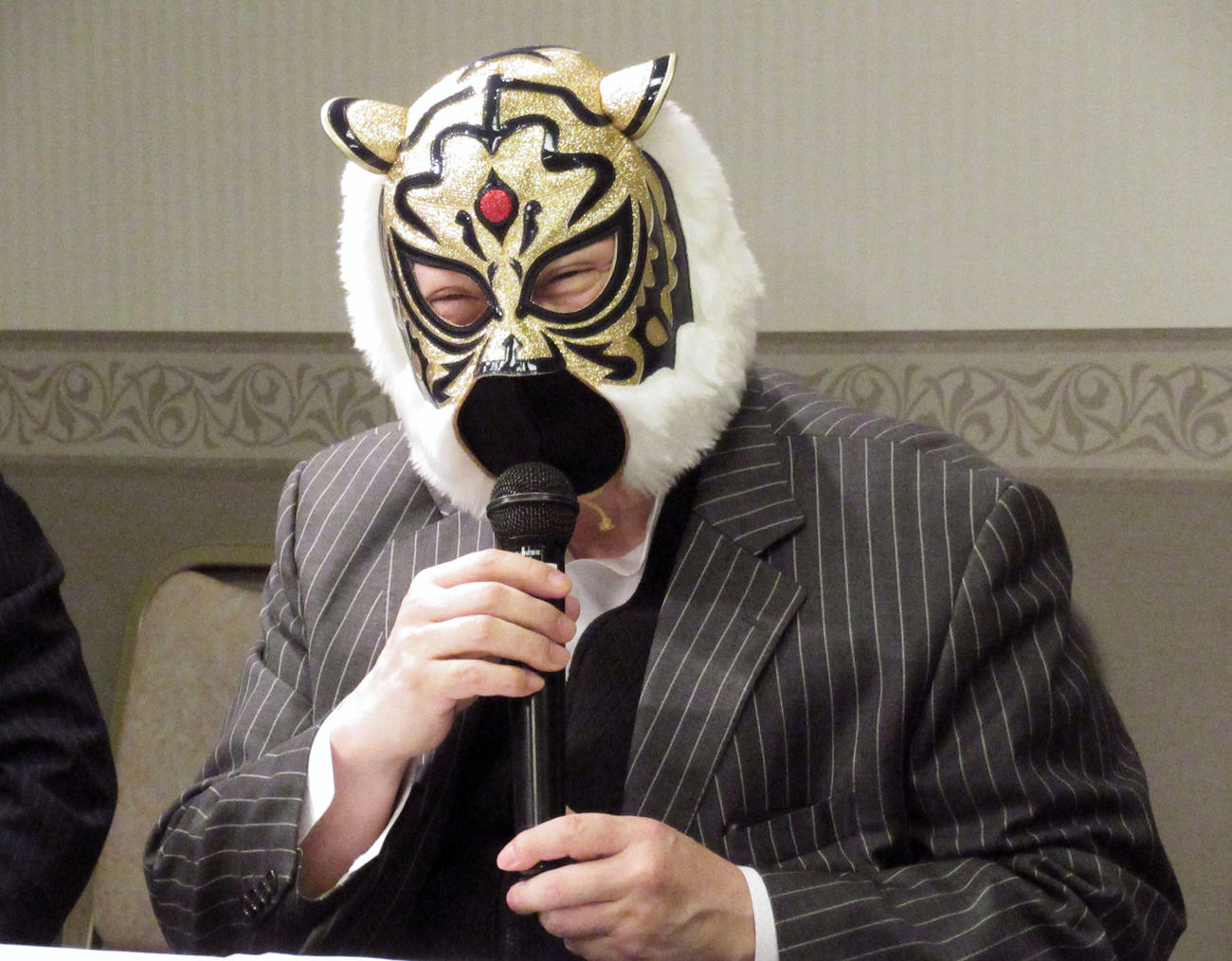 ストロングスタイルプロレスの記者会見に出席した初代タイガーマスクこと佐山サトル（撮影・勝部晃多）