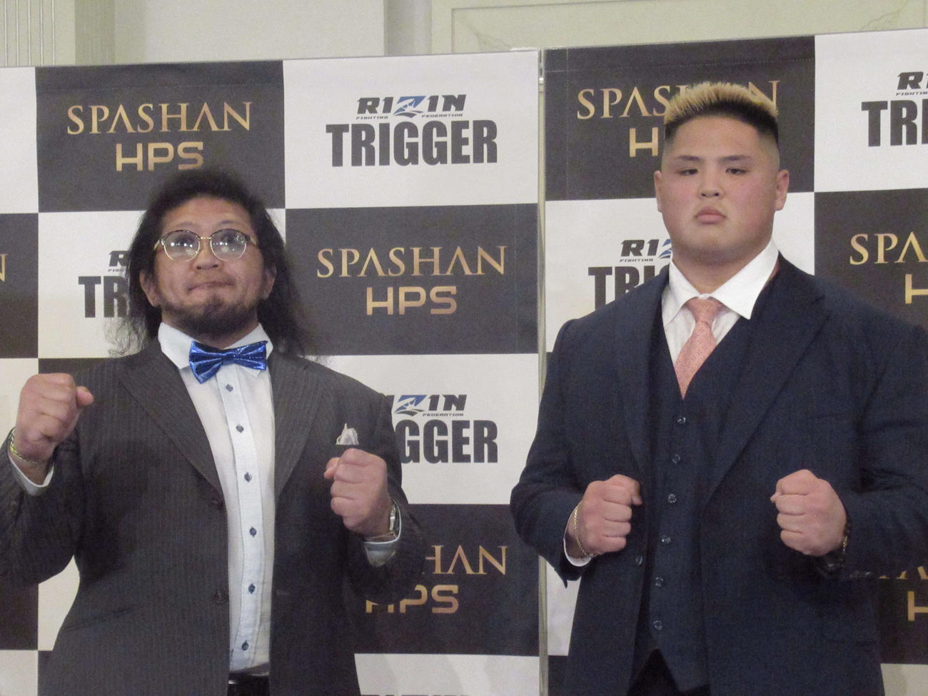 RIZINトリガー3大会への出場が決まった貴賢神（右）と関根“シュレック”秀樹（撮影・勝部晃多）