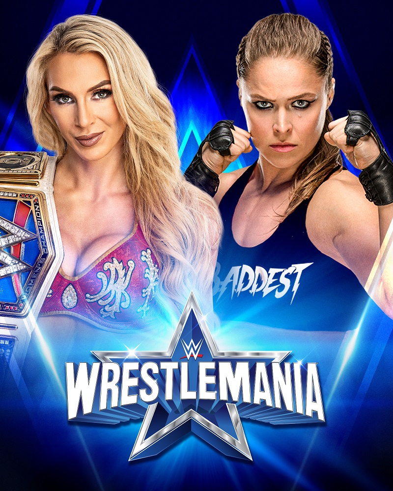 スマックダウン女子王者シャーロット・フレアー（左）に挑むロンダ・ラウジー（C）2022 WWE, Inc. All Rights Reserved.