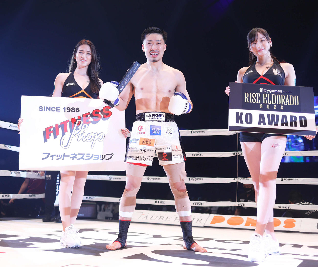 石月に勝利する常陸（撮影・河田真司）