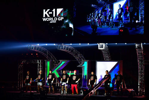 K－1 WORLD GP 2022 JAPAN～K'FESTA.5～のオープニングセレモニーでK－1 WORLD GP2022 K－1無差別級トーナメントに臨む選手たち（撮影・小沢裕）