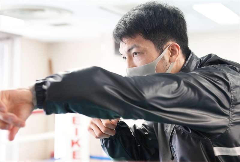 所属ジムで最終調整を続けるWBA世界ミドル級スーパー王者村田諒太（帝拳ジム提供）