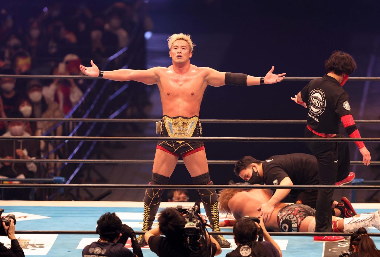 2月20日、内藤哲也を破り防衛に成功したオカダ・カズチカ