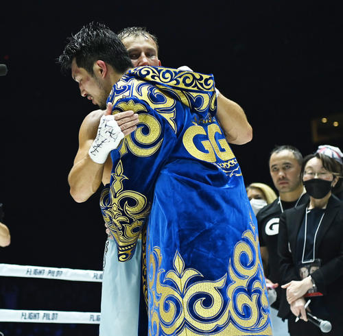 ボクシング】ゴロフキン、村田にガウンを渡した理由明かす「最も尊敬