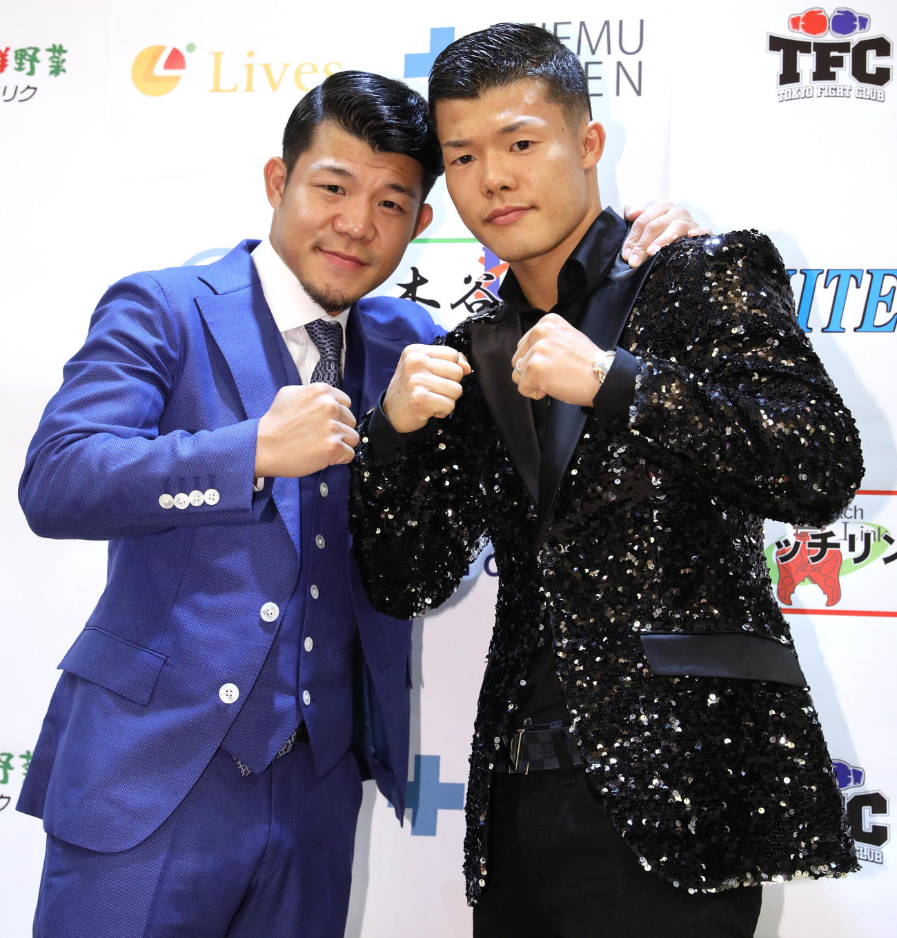 亀田和毅、亀田興毅氏（左）（2018年10月撮影）