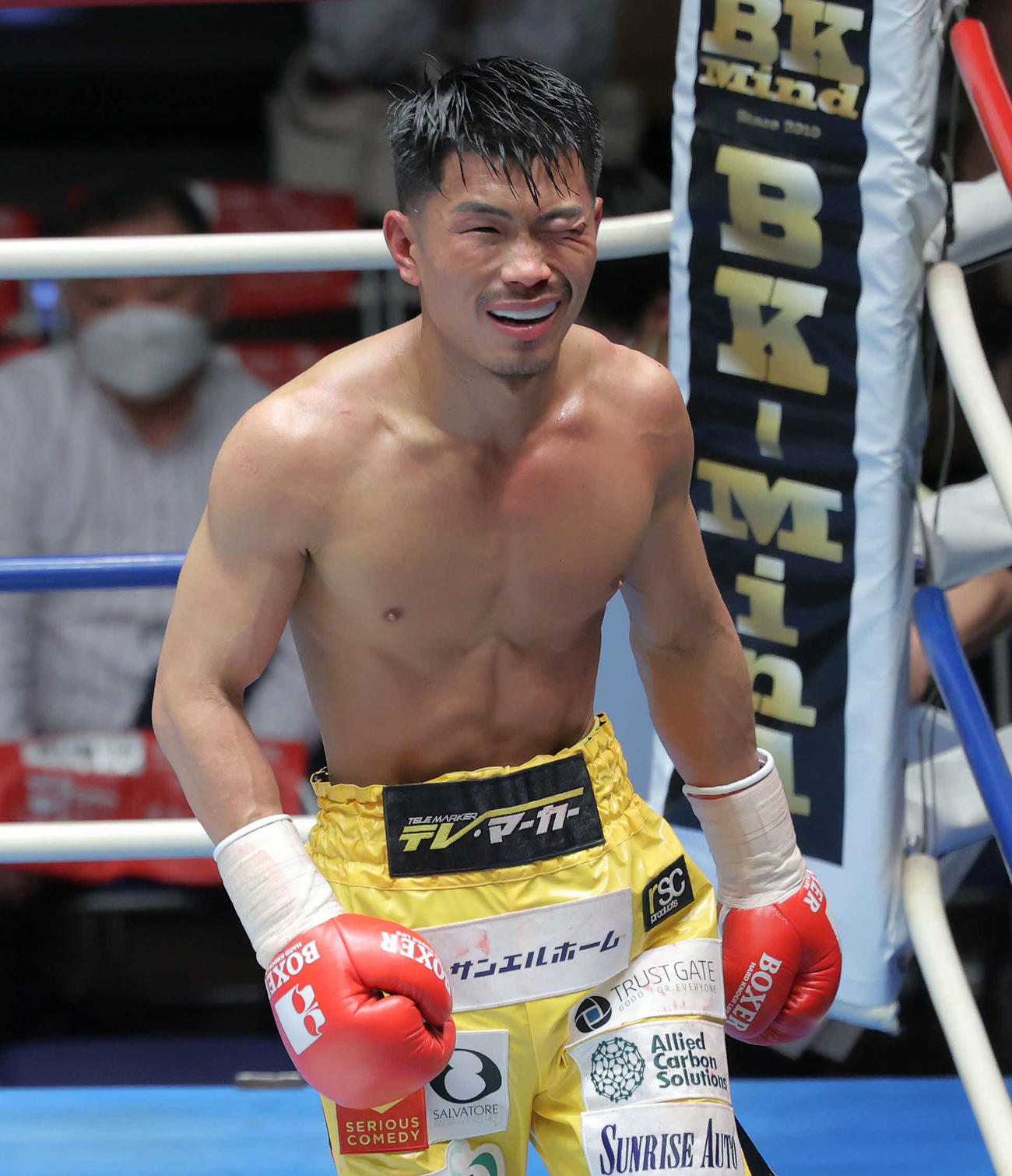 6回を終え、険しい表情の木村（撮影・河田真司）