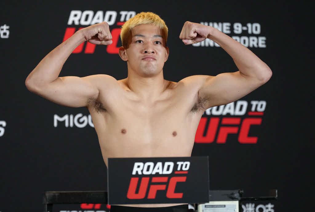 前日計量に臨む鹿志村仁之介（C）Zuffa LLC／UFC