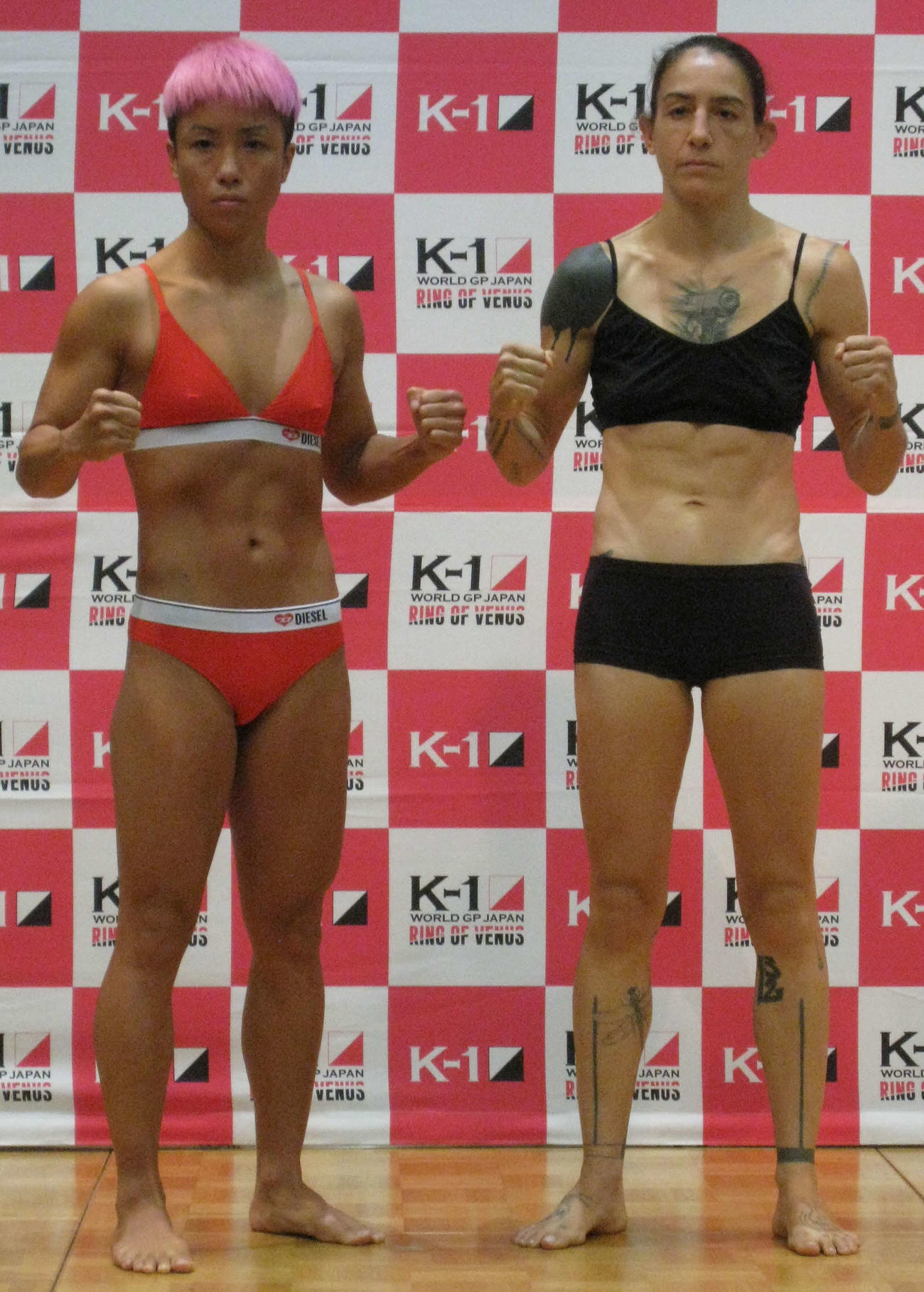 K－1女子フライ級初防衛戦を前に仕上がりの良さを見せる王者KANA（左）と挑戦者のスーリ・マンフレディ（撮影・吉池彰）