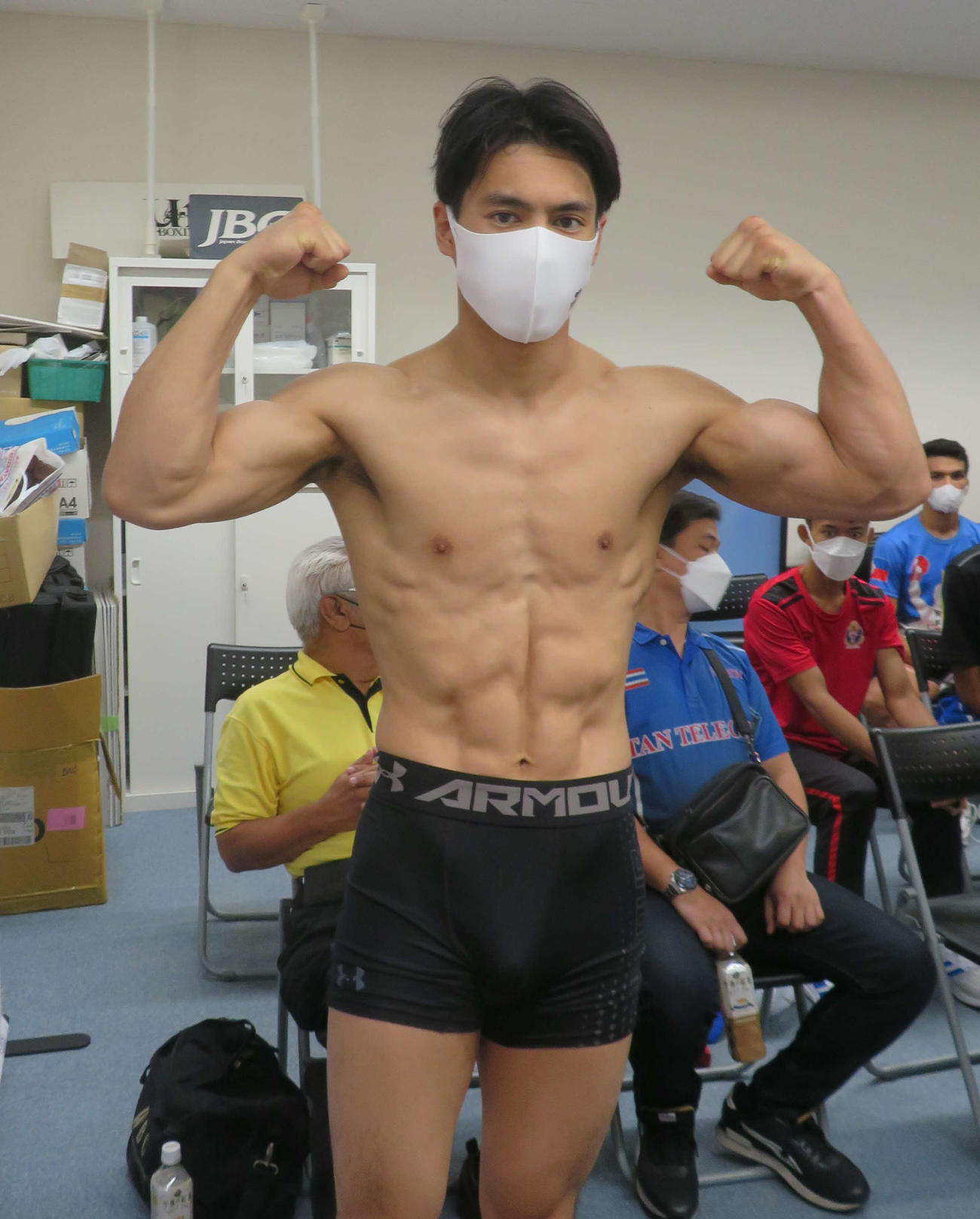 プロ2戦目に向けて計量クリアした赤井英五郎