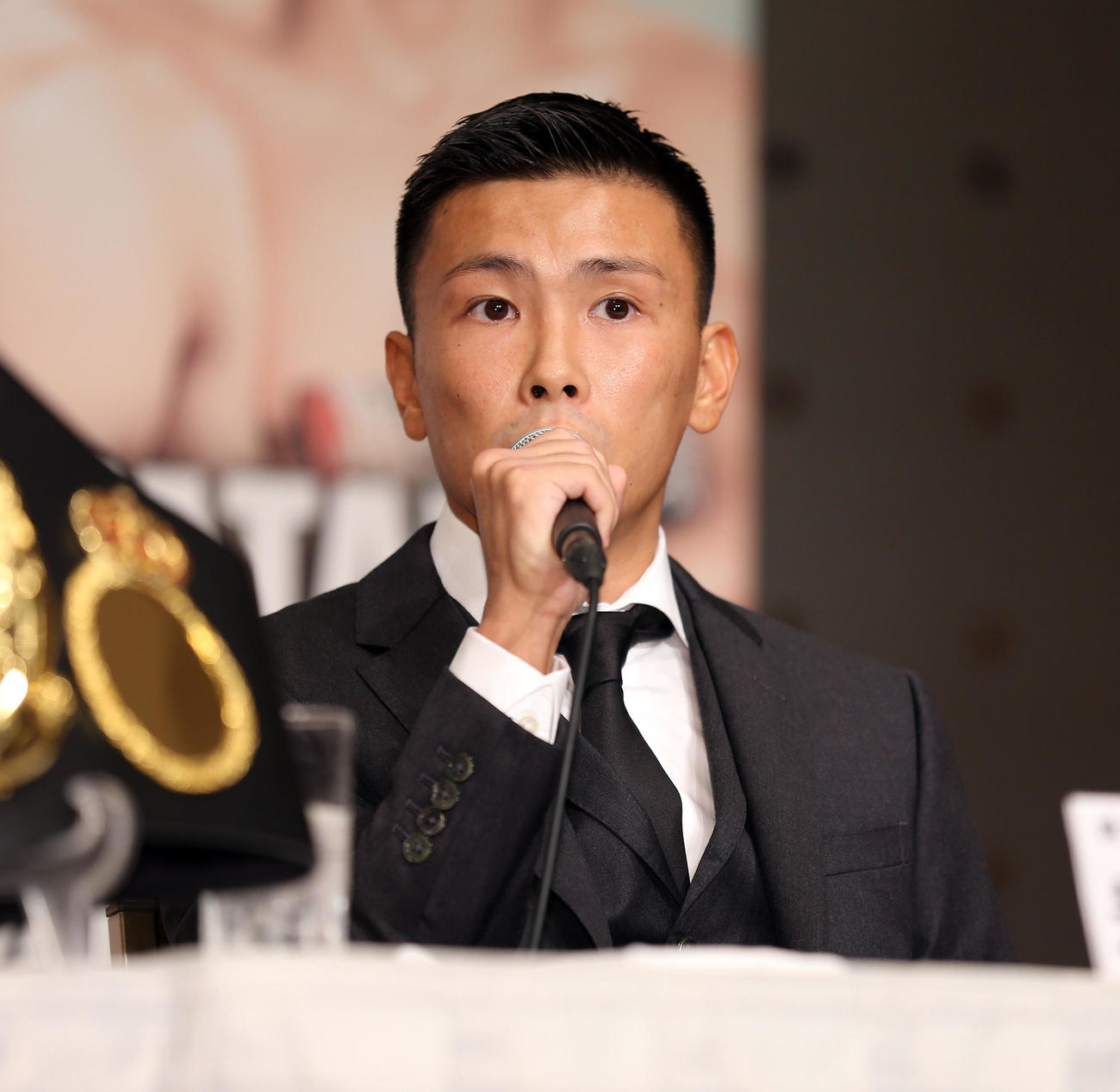 WBO世界ライトフライ級タイトルマッチへの意気込みを語る岩田翔吉（撮影・宮地輝）