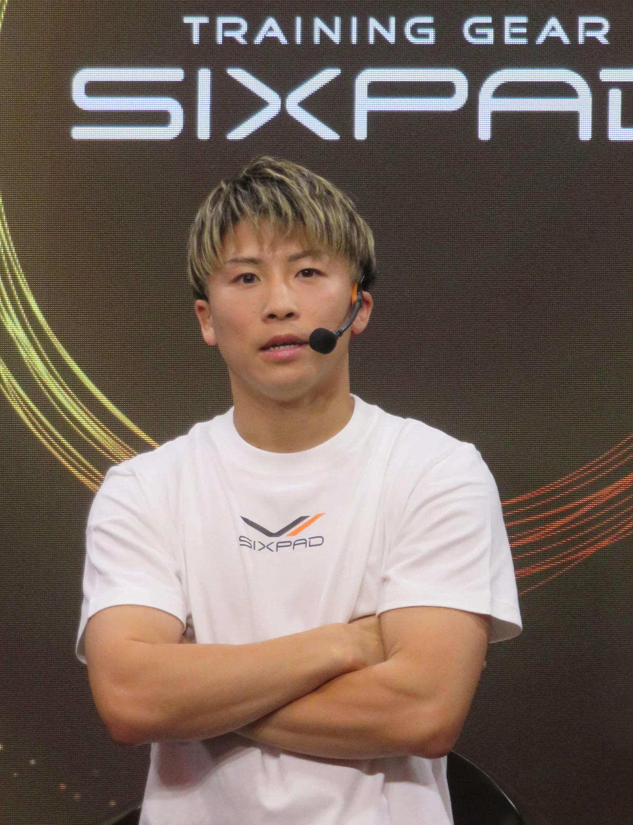 トレーニングギアSIX PADのオンラインイベントで参加した会員からの質問に応じた井上尚弥