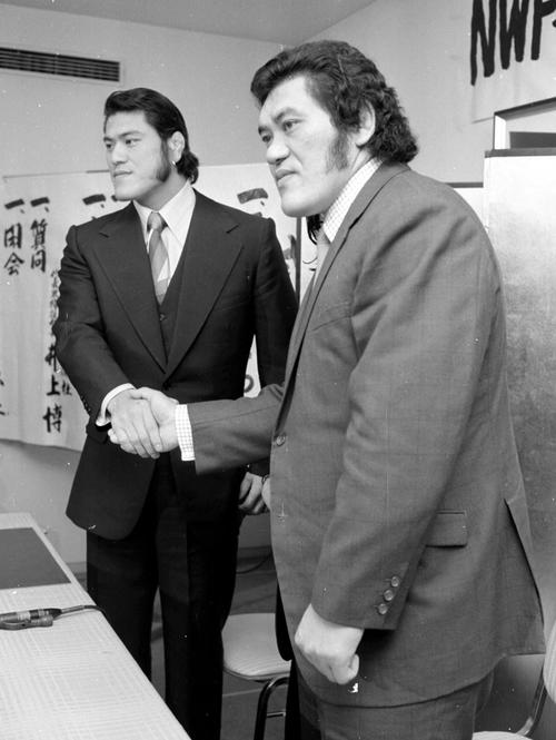 アントニオ猪木さん死去 力道山にスカウトされ60年デビュー「燃える 