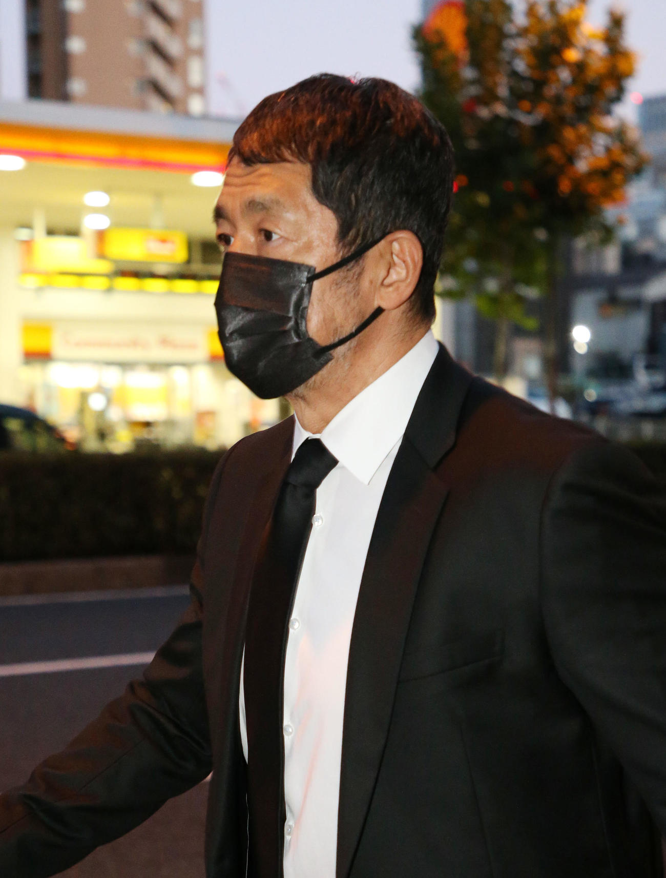 アントニオ猪木さん宅を弔問した高田延彦（撮影・宮地輝）