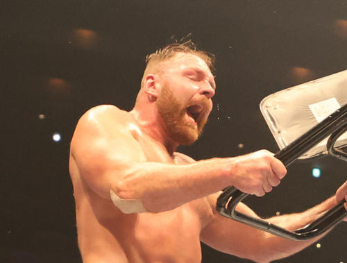 ジョン・モクスリーが米AEWと5年契約延長 新日本プロレスにも継続参戦
