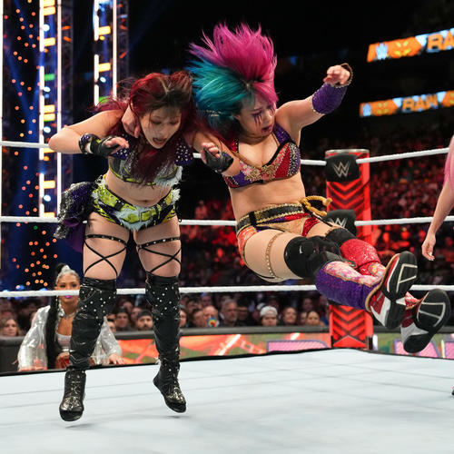 WWE】アスカが2年半ぶりWWE女子タッグ返り咲き 王者イヨ＆ダコタ組