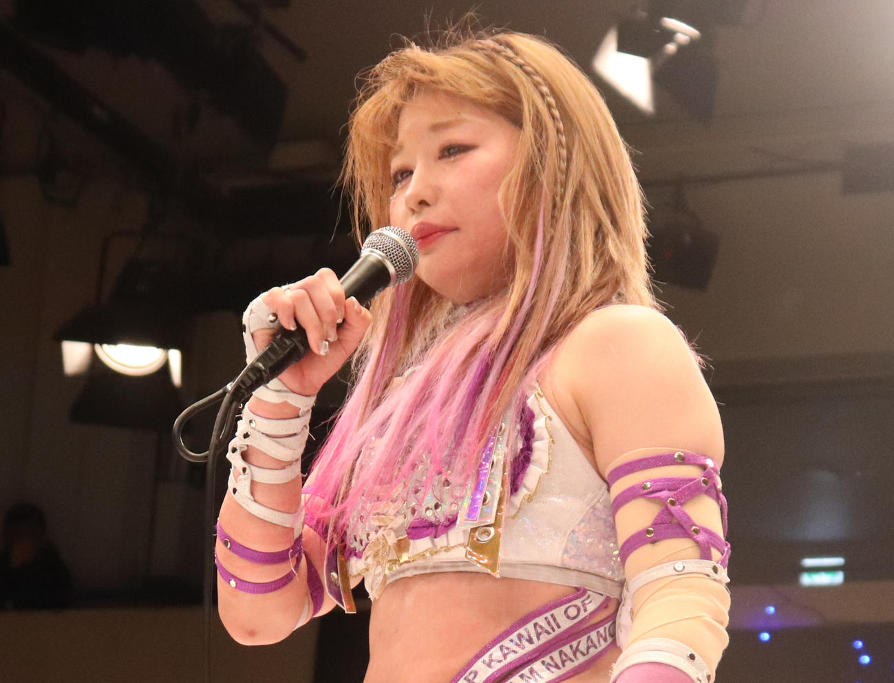 スターダム後楽園大会　月山和香に最後通告をする中野たむ（撮影・渋谷征平）