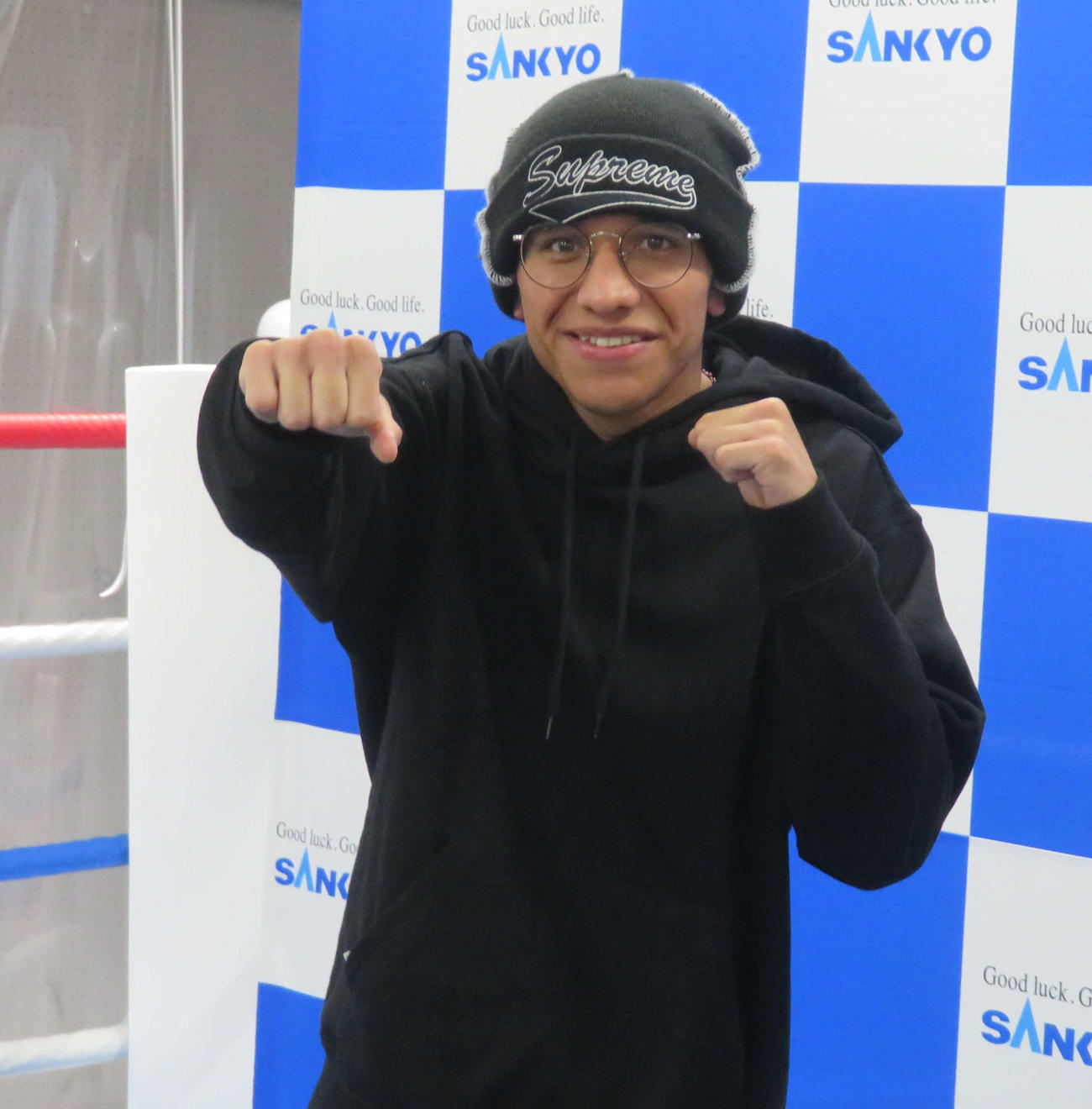 WBO世界スーパーフライ級王者井岡一翔との王座統一戦を控えるWBA世界同級王者ジョシュア・フランコ